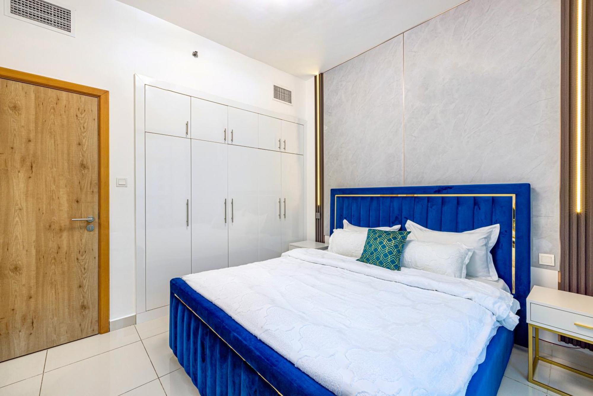 5 Star Serviced Apartment With Beach Access In The Heart Of Dubai Marina Free Welcome Gift Box Upon Arrival Екстер'єр фото
